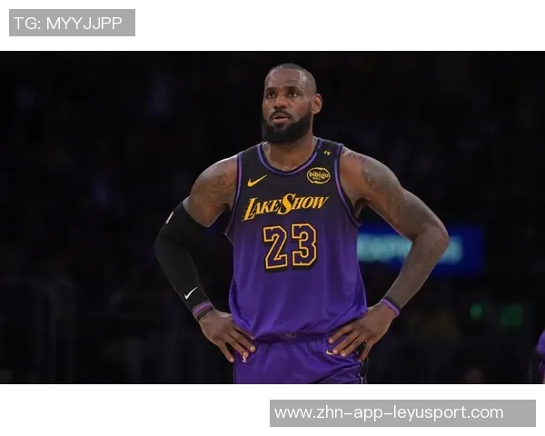 湖人失利原因分析詹姆斯回归后表现低于联盟平均失误率引发关注 湖人失利原因分析詹姆斯回归后表现低于联盟平均失误率引发关注