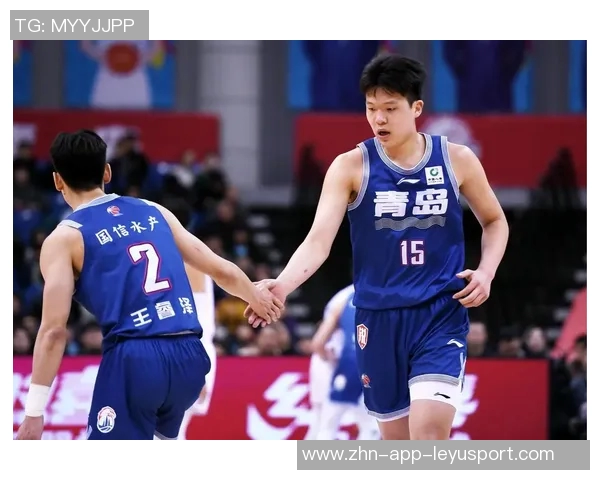 杨瀚森顺利通过脑震荡检查开拓者队士气恢复无碍继续征战